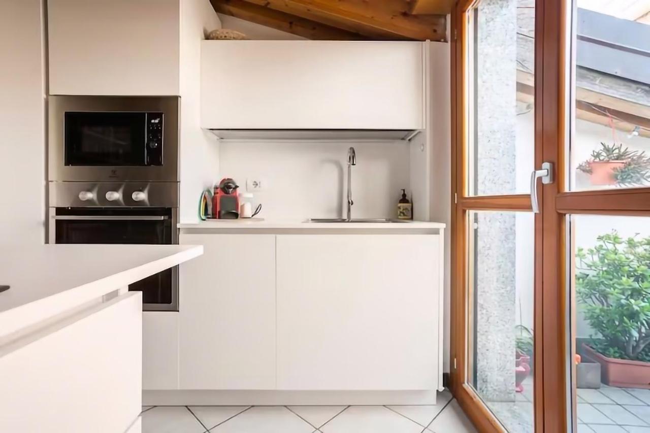 Apartament Le Domus Milano_Attic With Terrace Zewnętrze zdjęcie