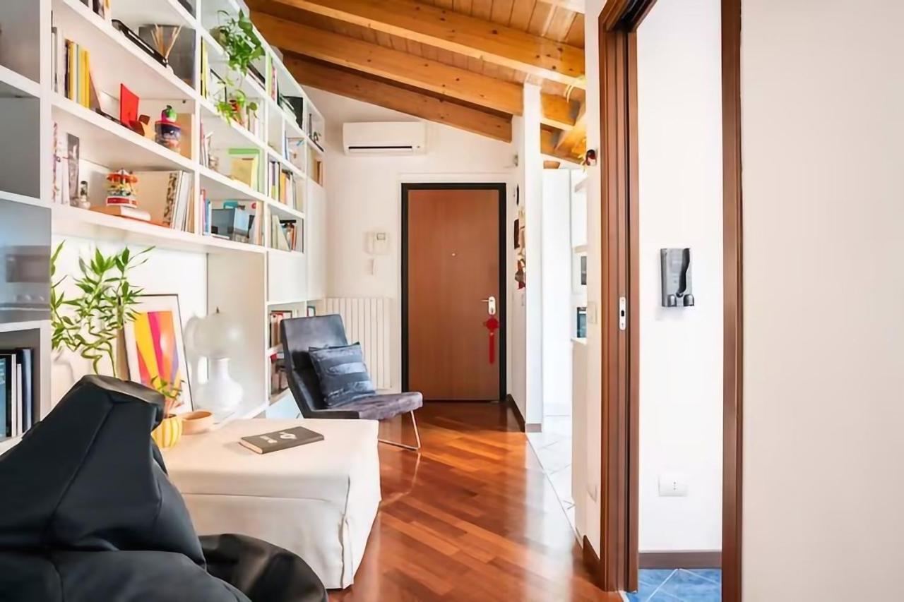 Apartament Le Domus Milano_Attic With Terrace Zewnętrze zdjęcie